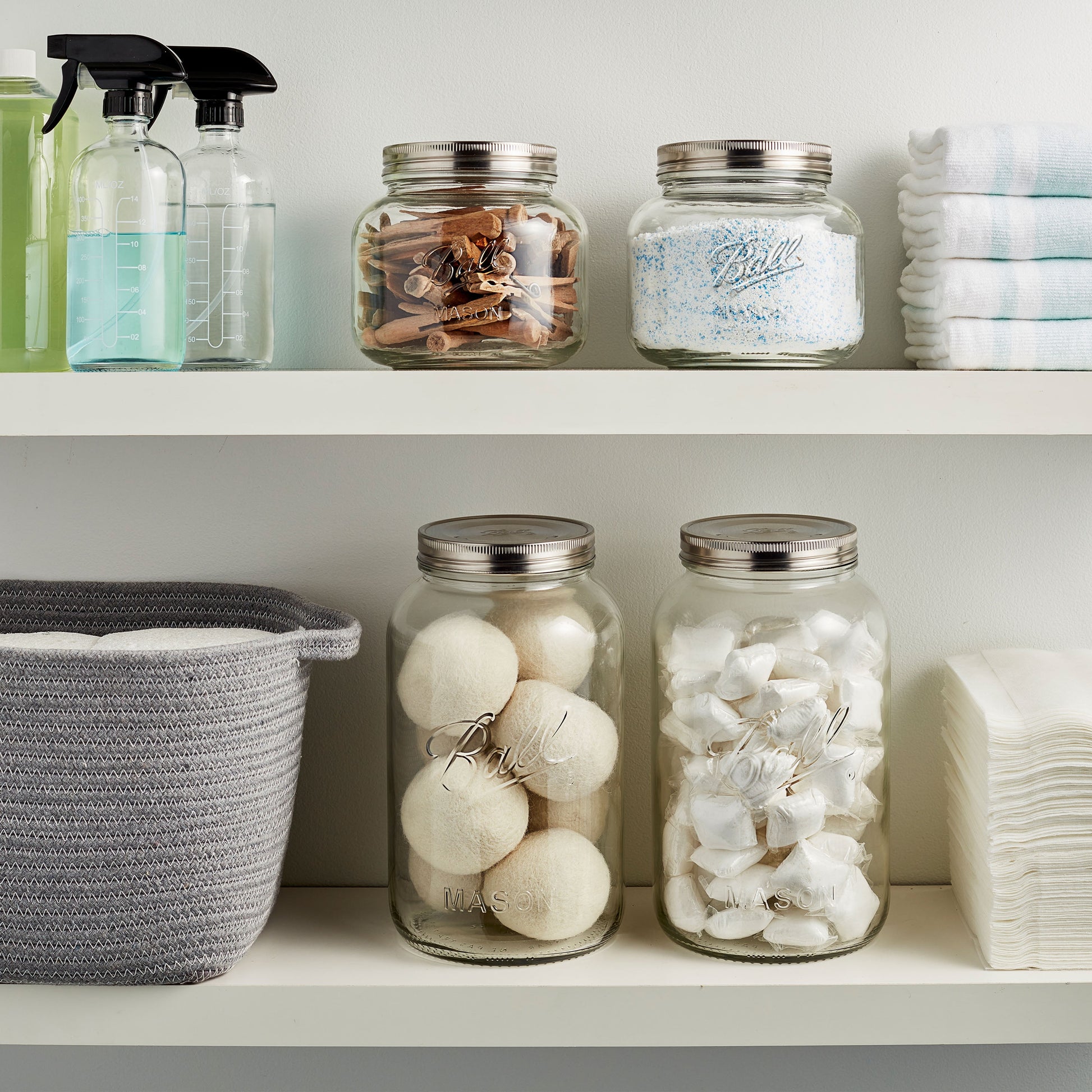 Gallon Mason Jar with Stainless Steel Lid, Airtight Glass Storage Container with Lid, Extra Large  Jar for Flour, Sugar, Dog Treats, and Pantry Organization